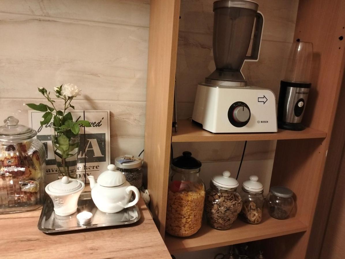 Royal Awoun Home 布加勒斯特 外观 照片