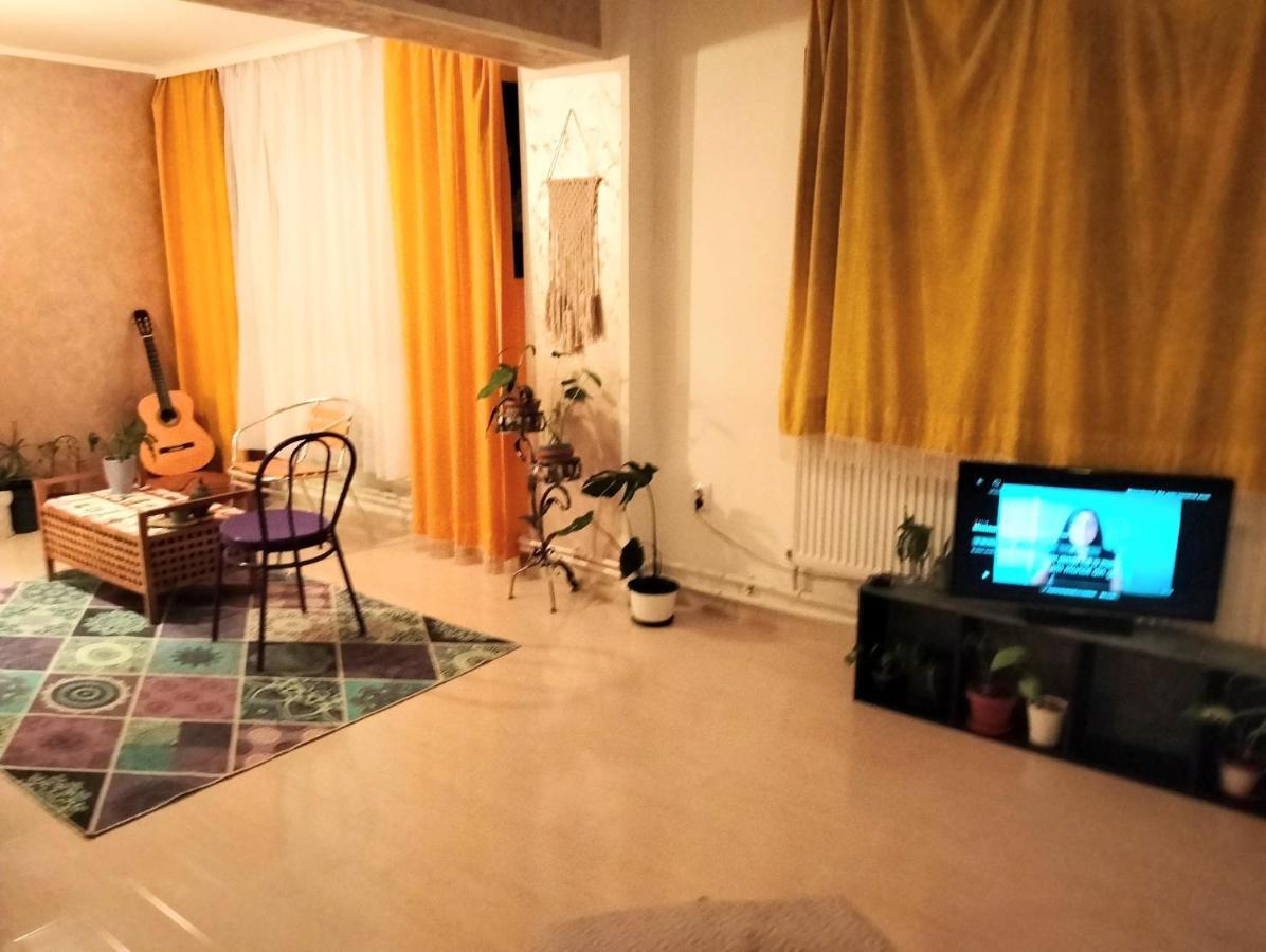 Royal Awoun Home 布加勒斯特 外观 照片